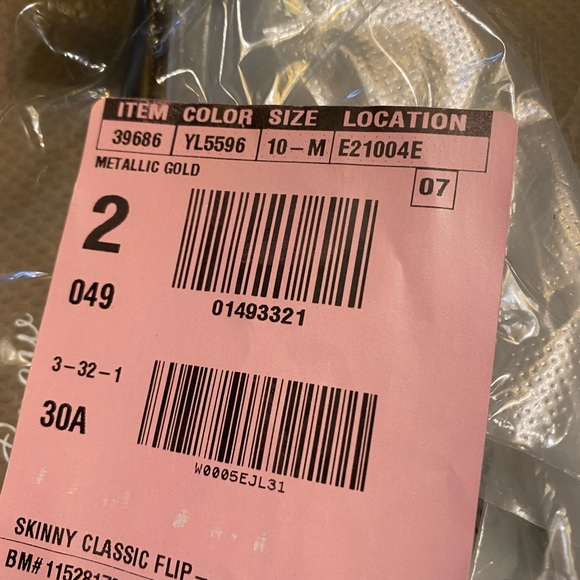 NWT. Three Pair J Crew Flip Flops - All Size 10 - Picture 4 of 4